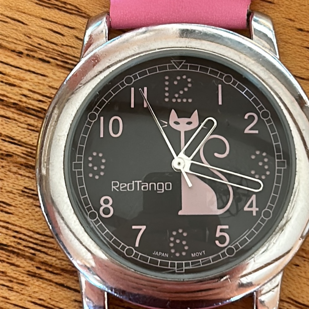 Red Tango CAT Watch - Picture 5 of 16